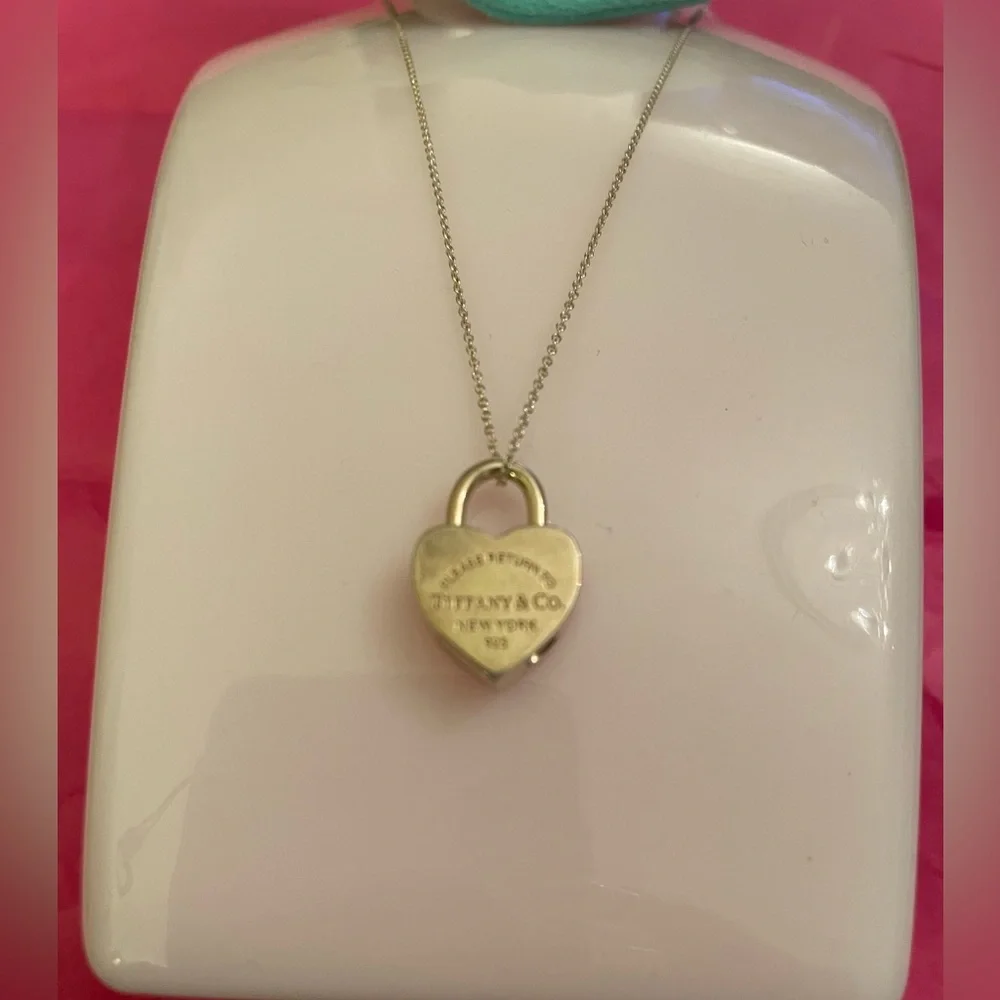 Tiffany Heart ❤️ lock 🔒 pendant with 16 inch highly motivated to Sell! - Picture 2 of 4